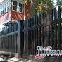 V700-4L105 Classic Victorian Straight Top Picket Fence in Black (L105)