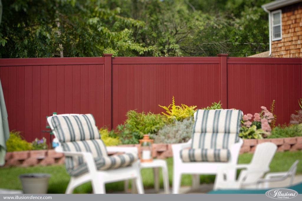 burgundy pvc vinyl privacy fence from illusions vinyl fence