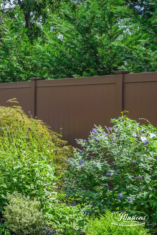 Beautiful Brown Illusions Vinyl Fence is the best brown PVC vinyl fence available. #brown #fence #fencideas