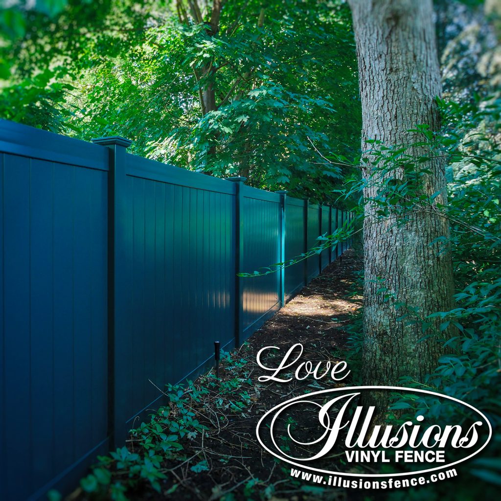 Got to love this gorgeous Illusions V300-6 tongue and groove vinyl privacy fence in Hunter Green #fence #fences #fencing #vinylfence #vinylfencing #fencepanels #fenceideas #homeideas #homedecor #backyardideas #privacyfence #privacyfences #poolfence #poolfences #longisland #longislandny #newyork #connecticut #rhodeisland #massachusetts #connecticut #pennsylvania #newjersey #fencecompany #bestfence #fencecontractor #fenceinstaller #yardfence